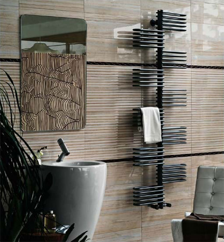 22 esempi di termoarredo bagno dal design moderno e originale ... Design bagni moderni