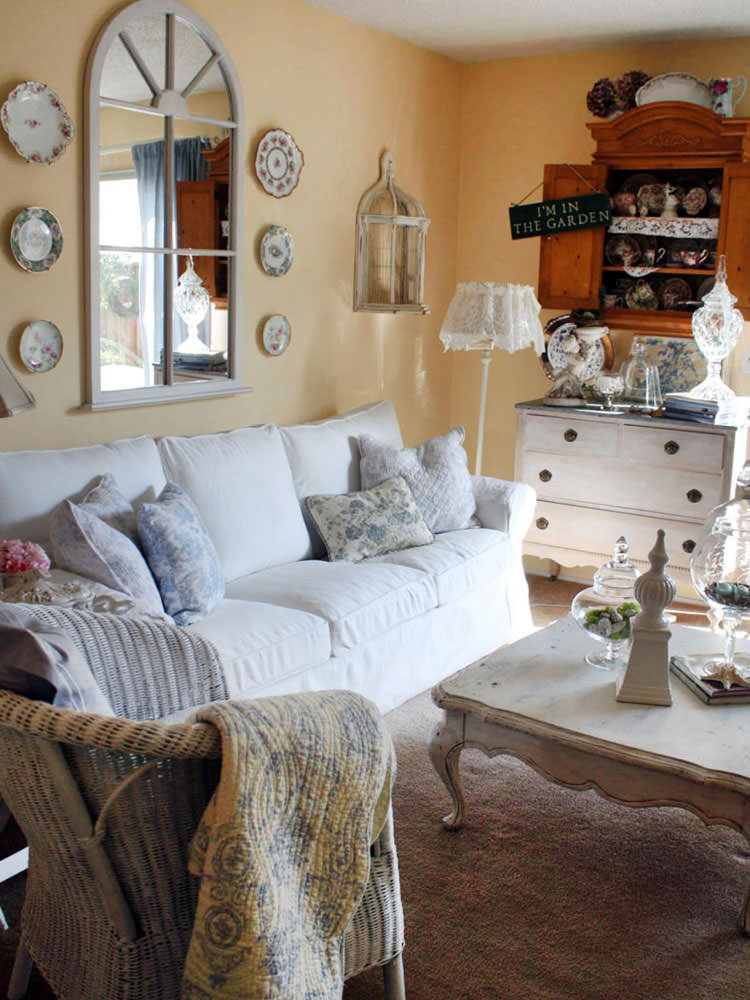 Colori pareti shabby chic: guida alle tinte che definiscono lo stile ... Color crema per pareti