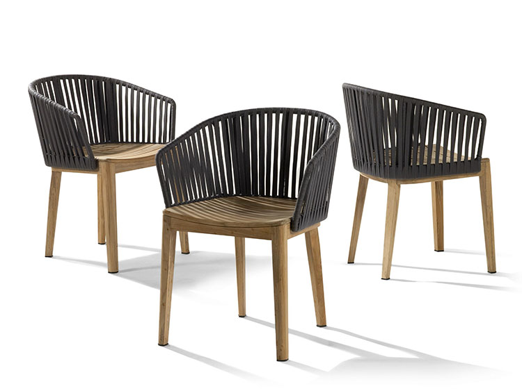sedie da giardino in plastica dal design moderno