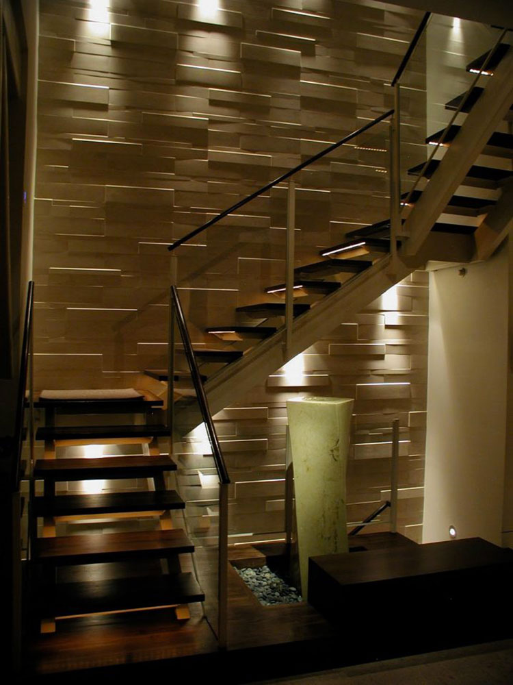 Illuminazione per scale interne: 30 idee originali con luci a led ... Illuminazione scala interna
