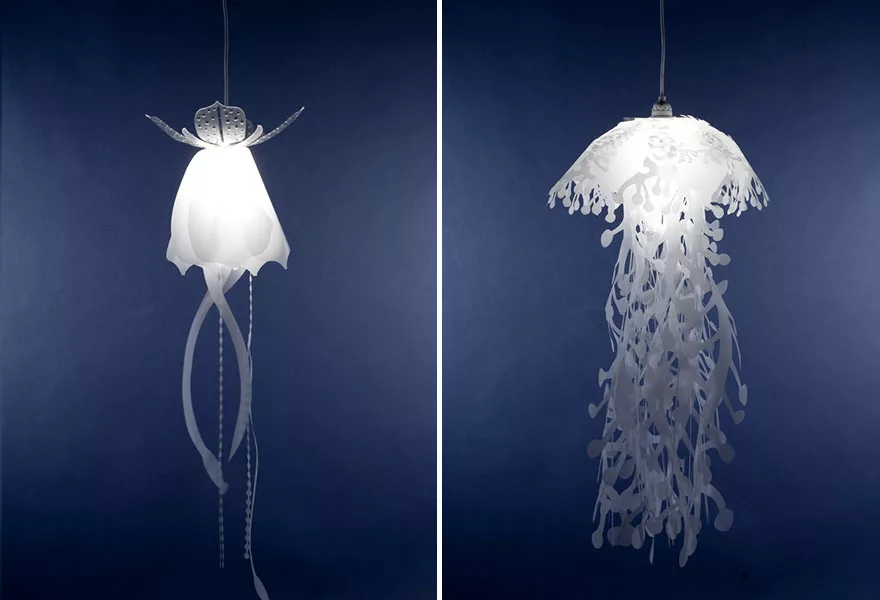 Foto dei lampadari a forma di meduse n.02