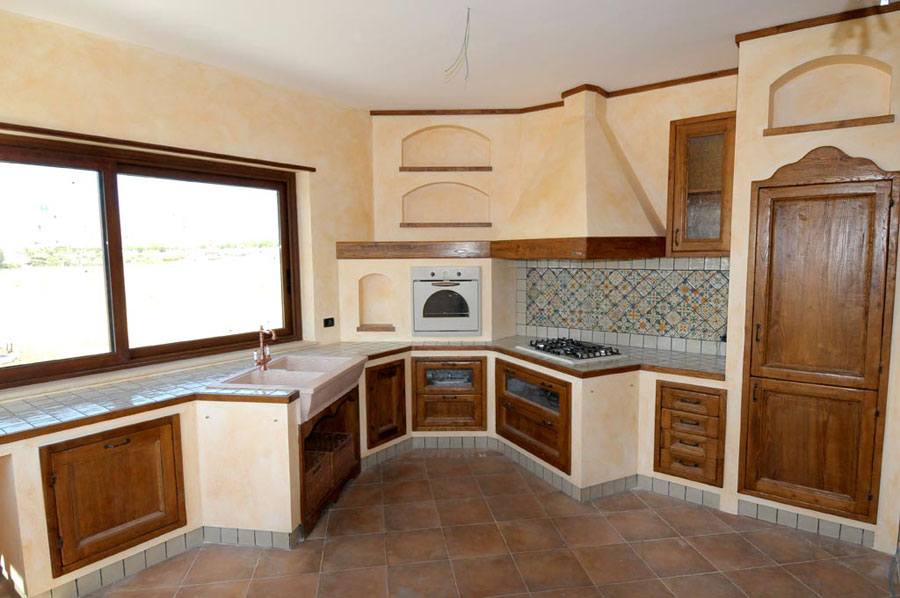 Foto della cucina in muratura moderna n.18