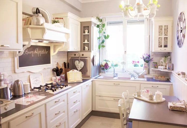 Cucina shabby chic in stile provenzale n.29