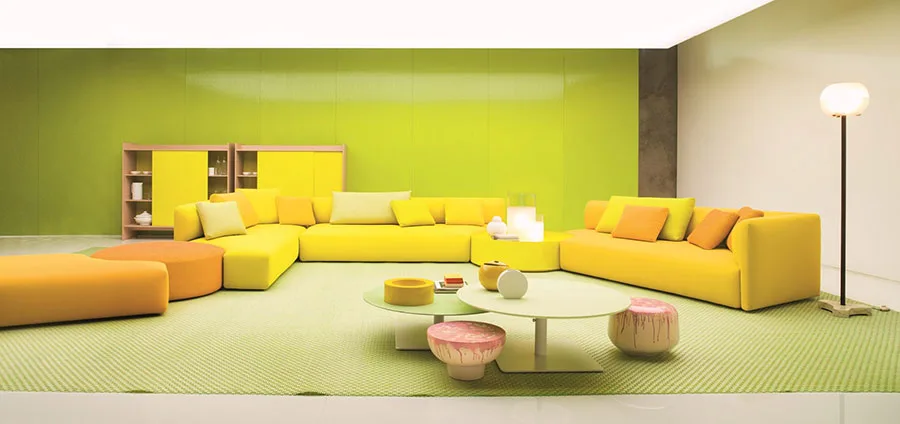 Idee di arredamento con divano multicolore n.28