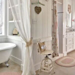 Arredare bagni shabby chic