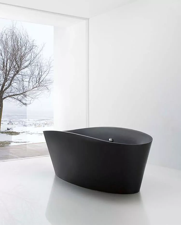 Modello di vasca da bagno nera n.3