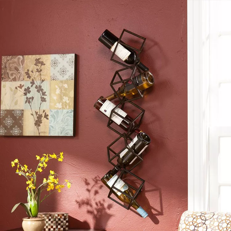 Modello di portabottiglie di vino da parete n.32