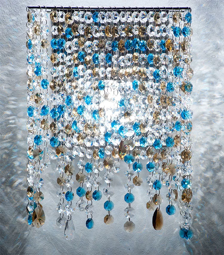 Lampadario in cristallo Monooi modello Linea W n.01