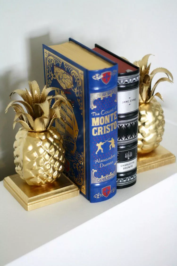 ETKVR Kit Angolo Libro Fai Da Te: Puzzle 3D In Legno Con Luci LED – Fermalibri A Tema Magazzino Avventura