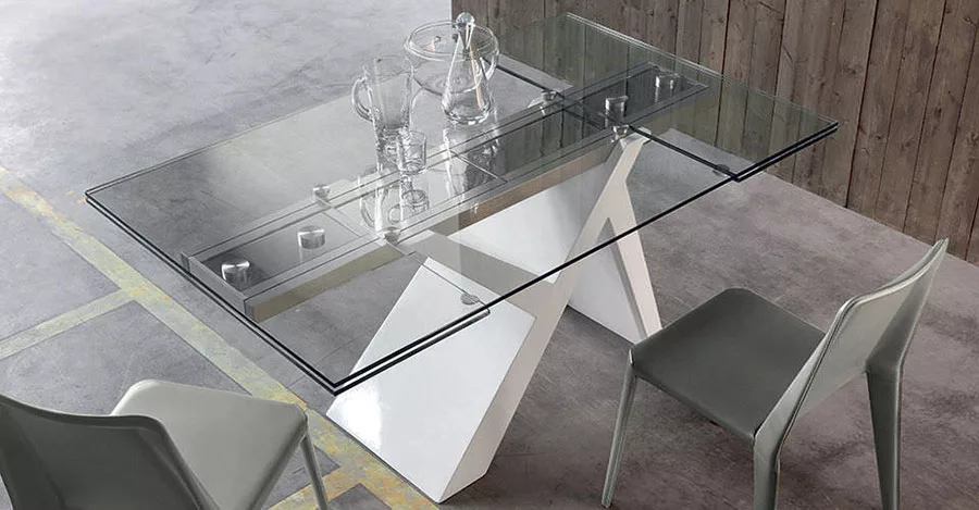 Modello di tavolo in vetro allungabile dal design moderno n.17