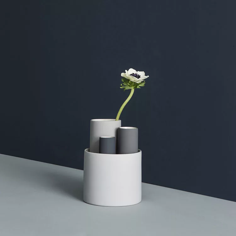 Modello di vaso in ceramica dal design moderno n.19