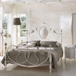 Letti stile shabby chic