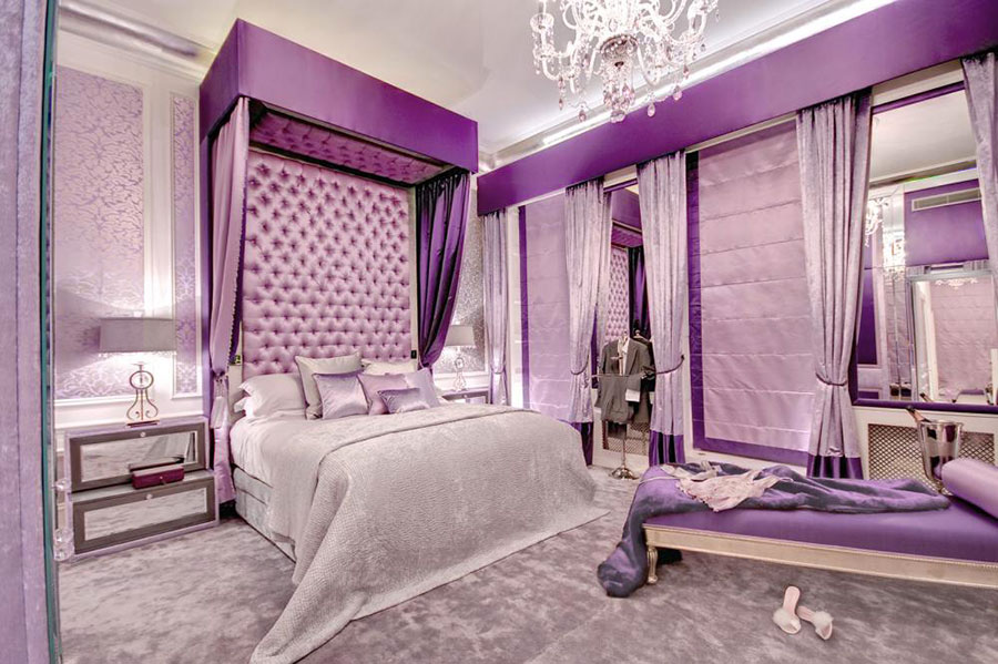 Camera da letto con pareti viola n.5