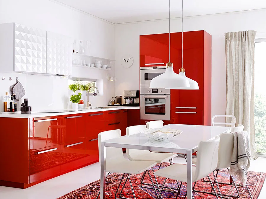 Modello di cucina rossa Ikea n.02