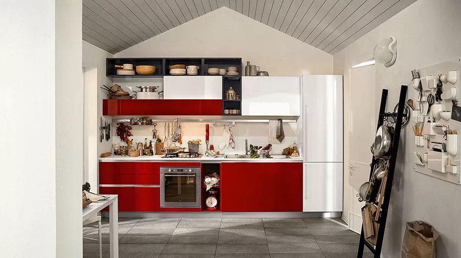Modello di cucina rossa dal design moderno n.18