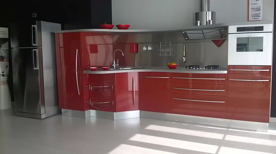 Modello di cucina rossa dal design moderno n.22
