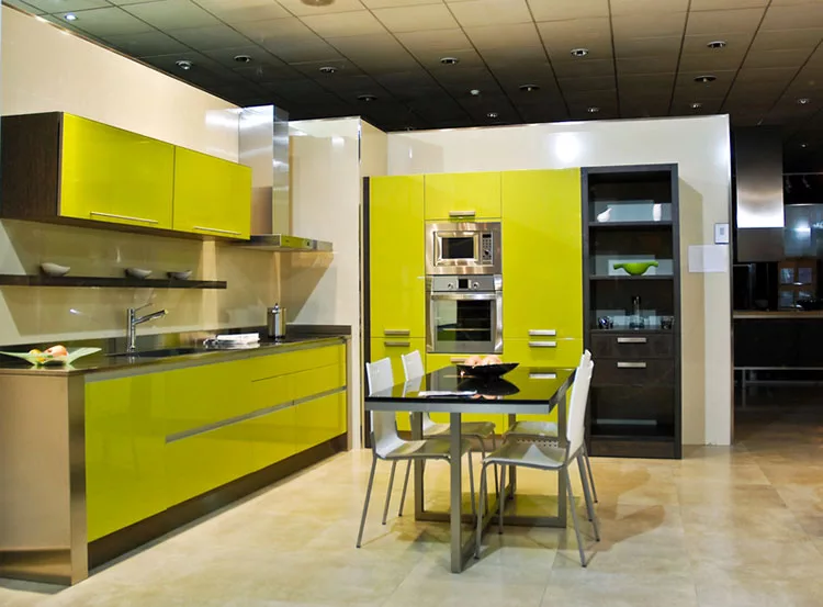 Modello di cucina verde dal design moderno n.16