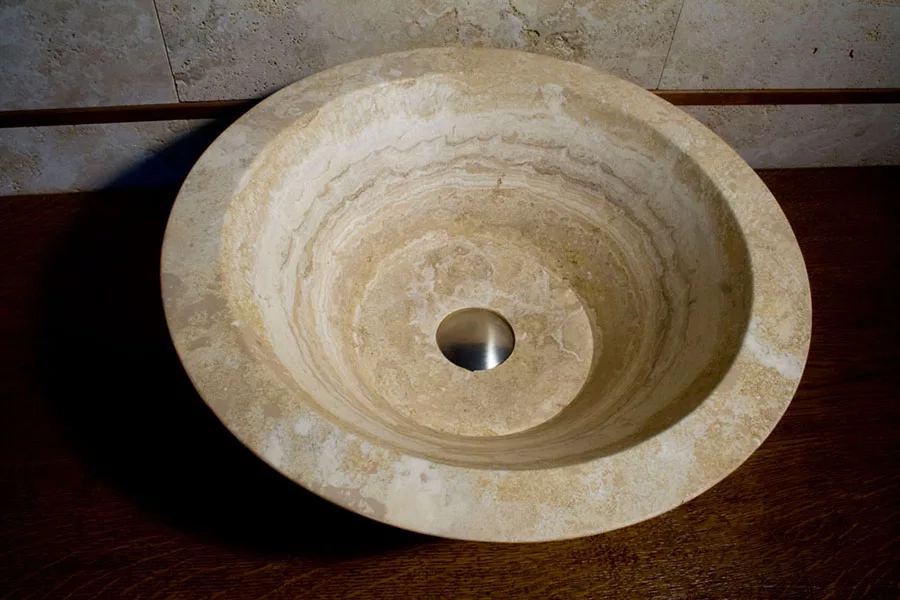 Modello di lavabo bagno in pietra da appoggio originale n.17