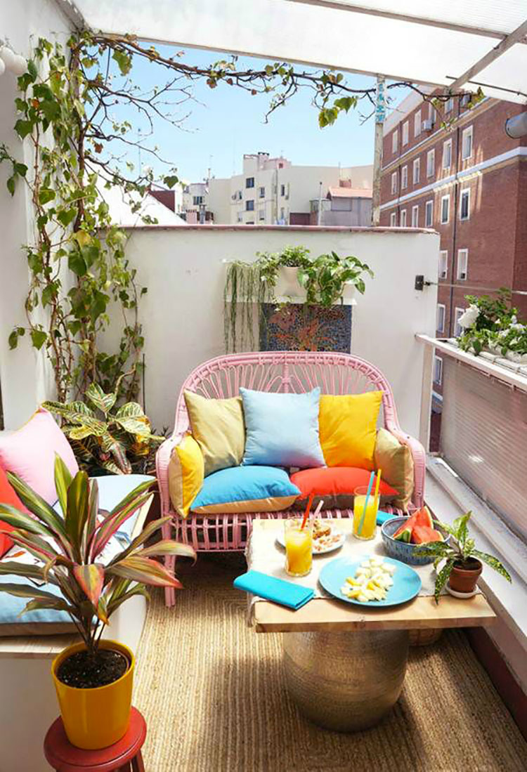 20 idee per arredare un piccolo terrazzo in maniera creativa ... Arredare un balcone