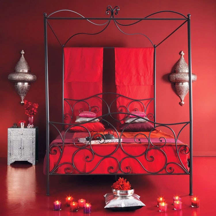 Idee per arredare e decorare una camera da letto con il rosso n.04