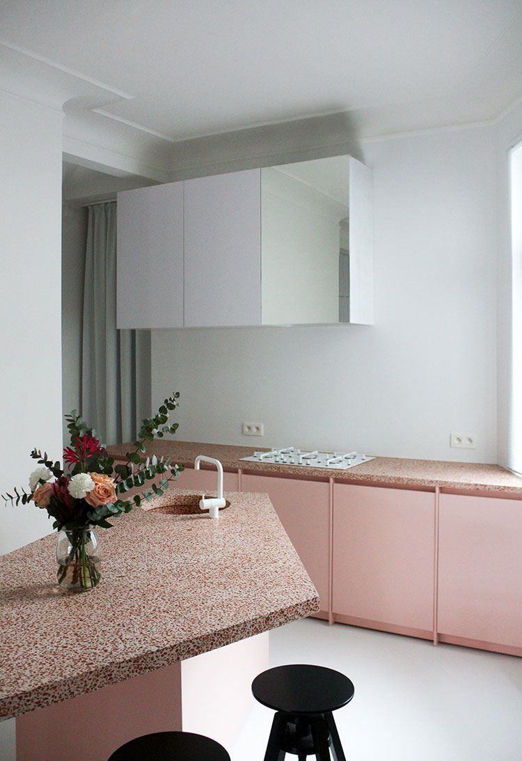 Idee per top cucina in granito rosa n.02