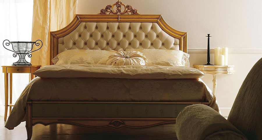 Camera da letto di lusso classica di CorteZari 02