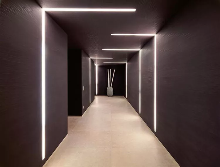 Idee per illuminare il corridoio con i led 3