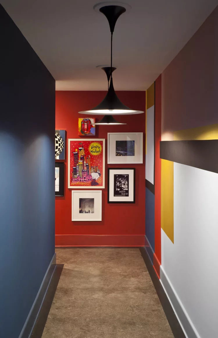 Idee per abbinare i colori in un corridoio 4