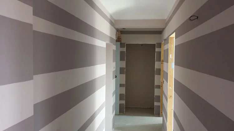Idee per dipingere un corridoio grigio 3