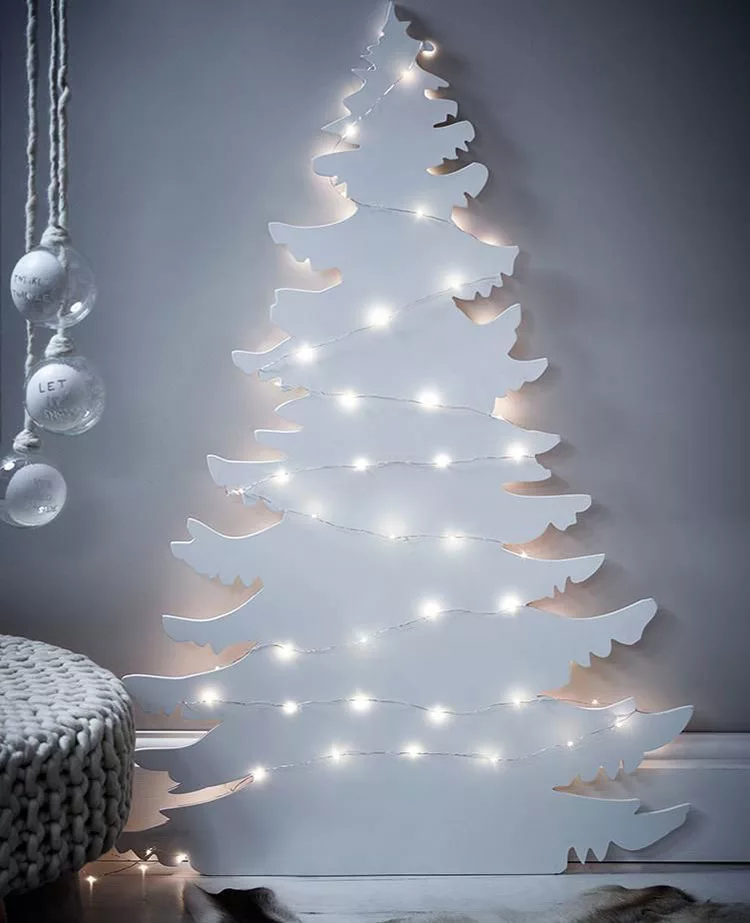 Modello di albero di Natale moderno in legno n.05