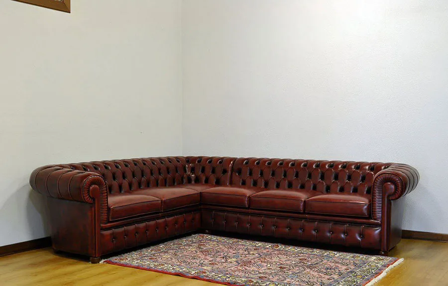 Modello di divano Divano Chesterfield angolare n.03