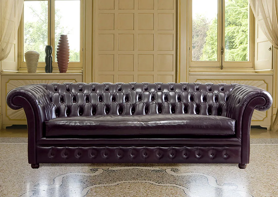 Modello di divano Divano Chesterfield a tre posti n.03
