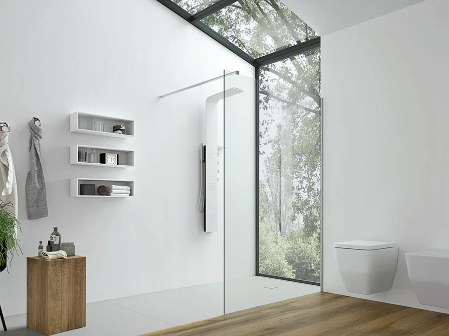 Modello di doccia walk-in con finestra n.01