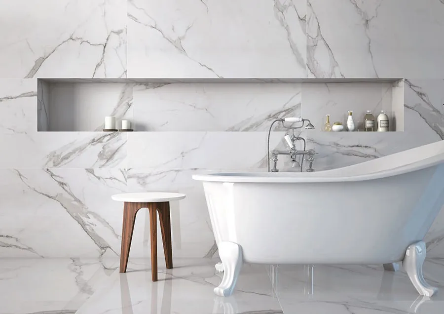 Idee per arredare un bagno in marmo bianco n.30