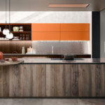 Cucine con isola a muro