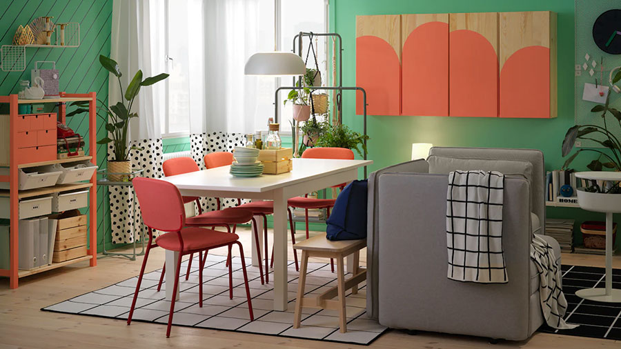 Idee per arredare una sala da pranzo Ikea eclettica n.01