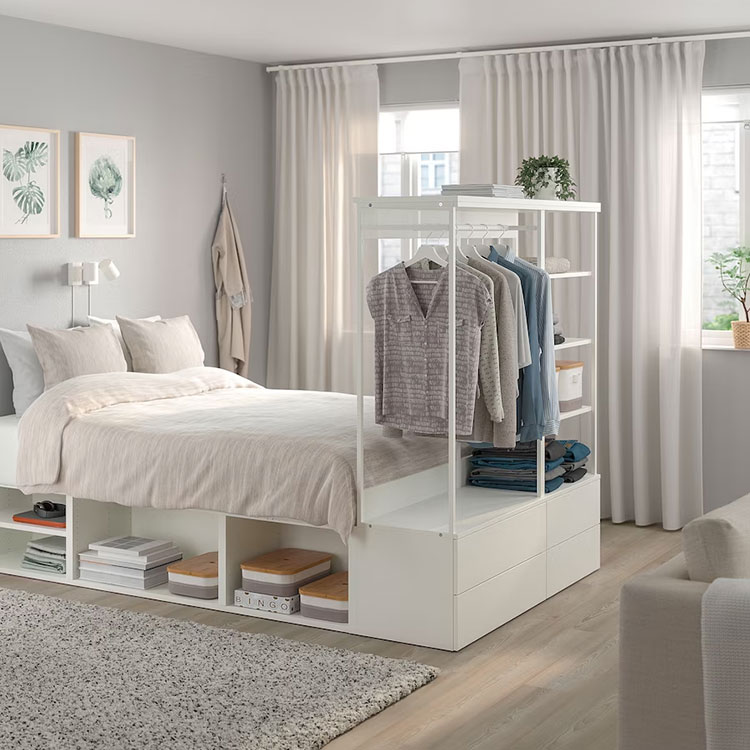 Modello di letto con armadio sotto Ikea n.02