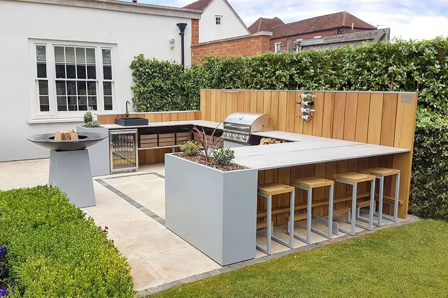 Barbecue A Legna La Ferrotecnica Primula Diametro 80 Cm | Design Sfera In Acciaio Effetto Corten, Griglia Superiore, Per Giardino E Terrazza