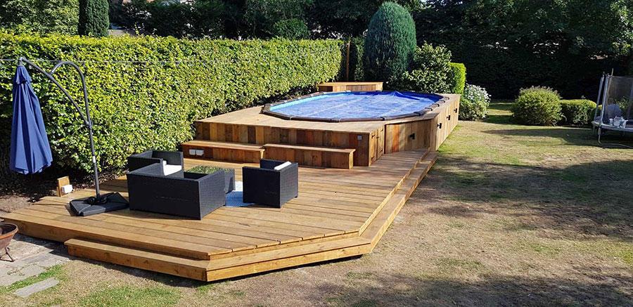 Idee per progettare una piscina fuori terra in legno n.03
