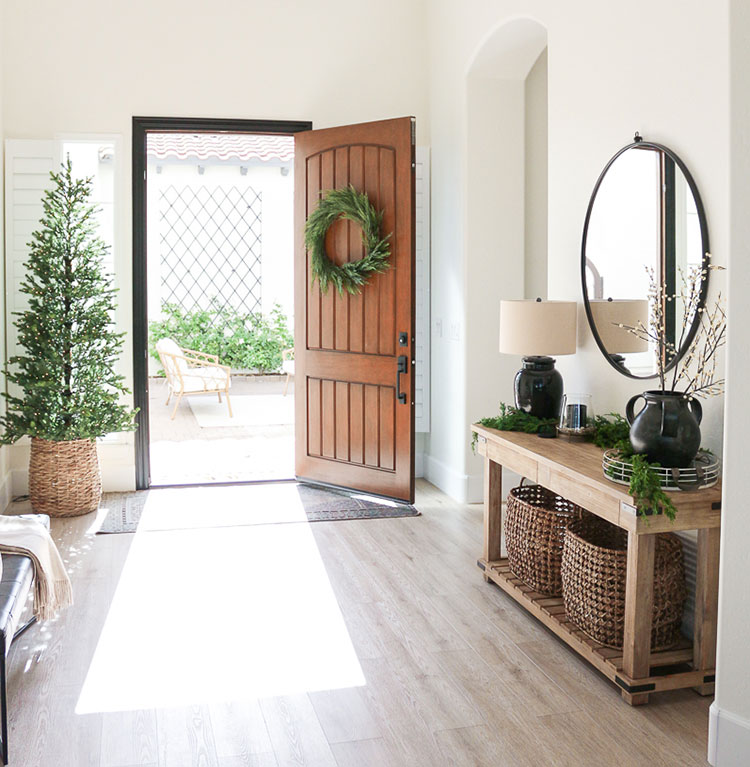 Decorazioni natalizie per l'ingresso di casa n.07