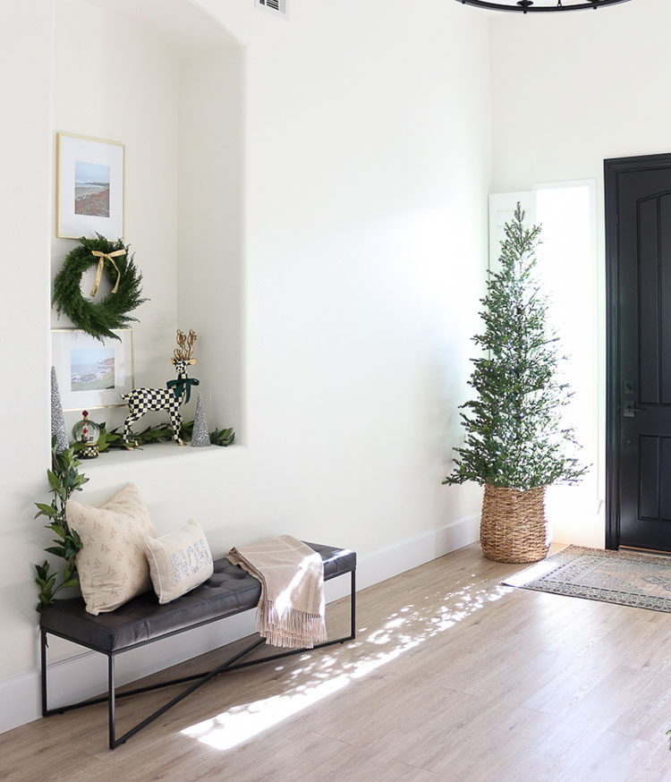 Decorazioni natalizie per l'ingresso di casa n.08