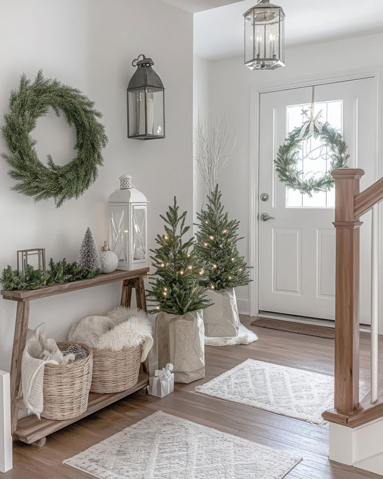 Decorazioni natalizie per l'ingresso di casa n.13