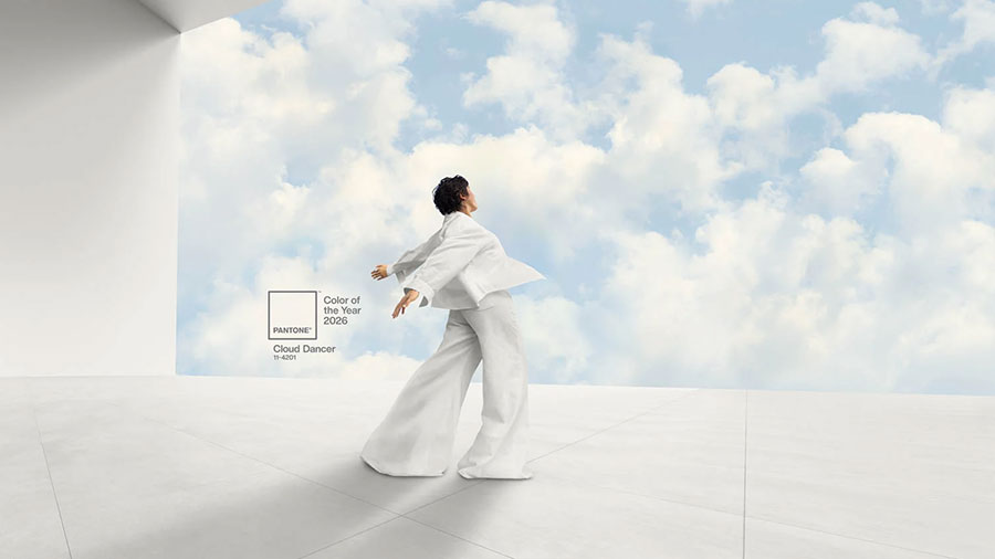 Cloud Dancer: il Neutro Etereo che Definisce l’Interior Design del 2026
