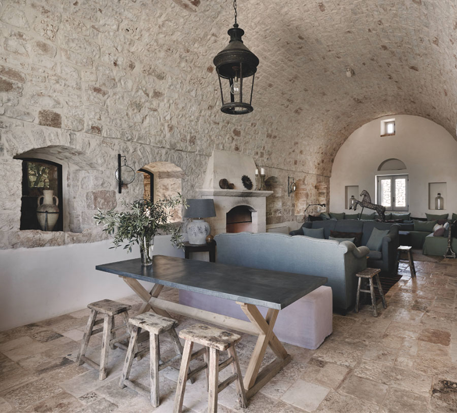 Interni casa di campagna in stile masseria 02 Foto degli interni di una casa di campagna in stile masseria n.2
