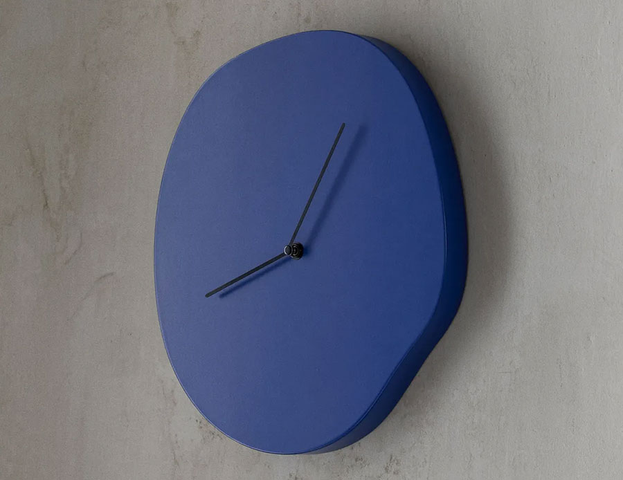 Modello di orologio da parete particolare Melt di Ferm Living